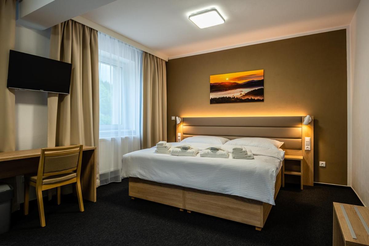Penzion Certovy Skaly Lidecko Buitenkant foto